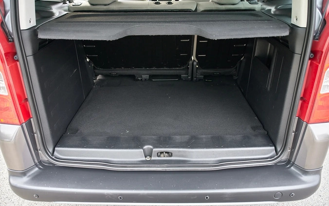 Peugeot Partner cena 23900 przebieg: 178123, rok produkcji 2009 z Bieżuń małe 781